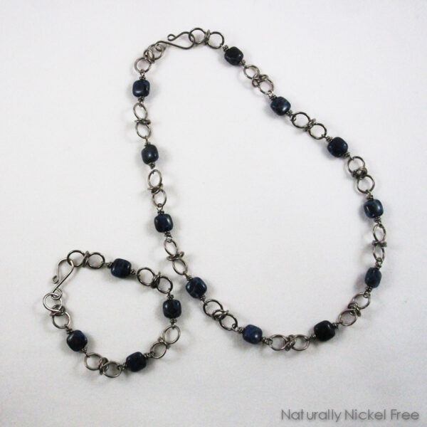 Sodalite Niobium Necklace with Bracelet, Inclusive