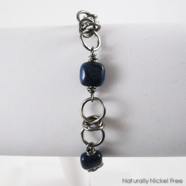 Sodalite Niobium Necklace with Bracelet, Inclusive