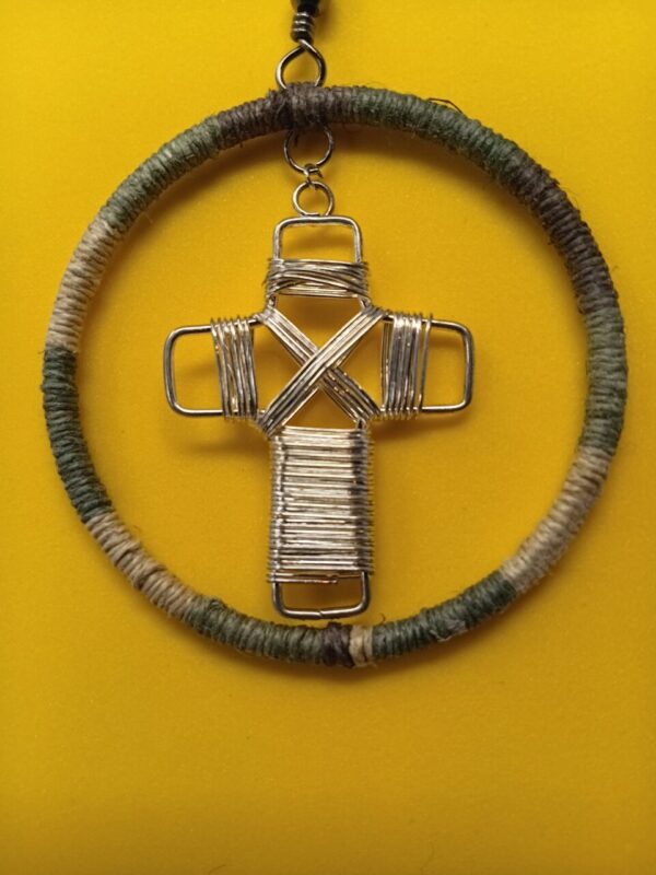 Silver tone wire wrap cross