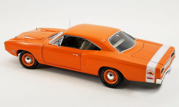 GMP 1:18 die cast 1970 Dodge Coronet Super Bee