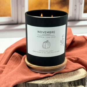 Shop Iowa Novembre Fall | Pumpkin Chai Spice Novembre Fall | Pumpkin Chai Spice