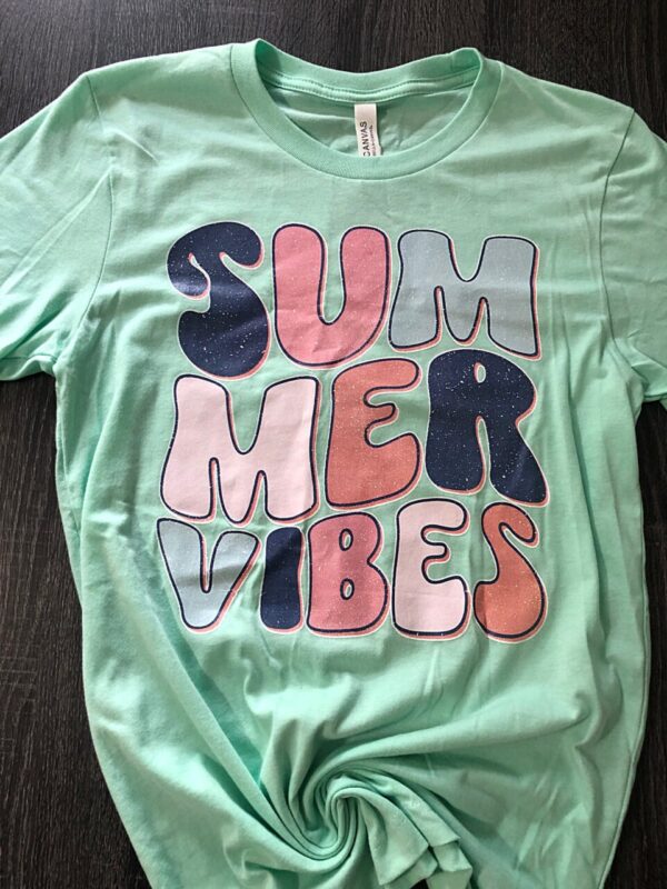 Summer Vibes Tee *Final Sale*