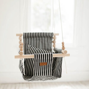 Classic Black White Stripe – Indoor