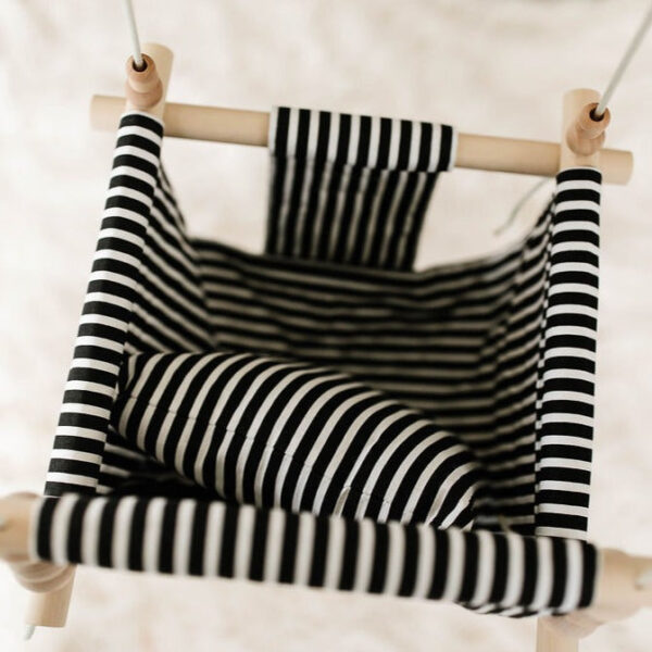 Classic Black White Stripe – Indoor