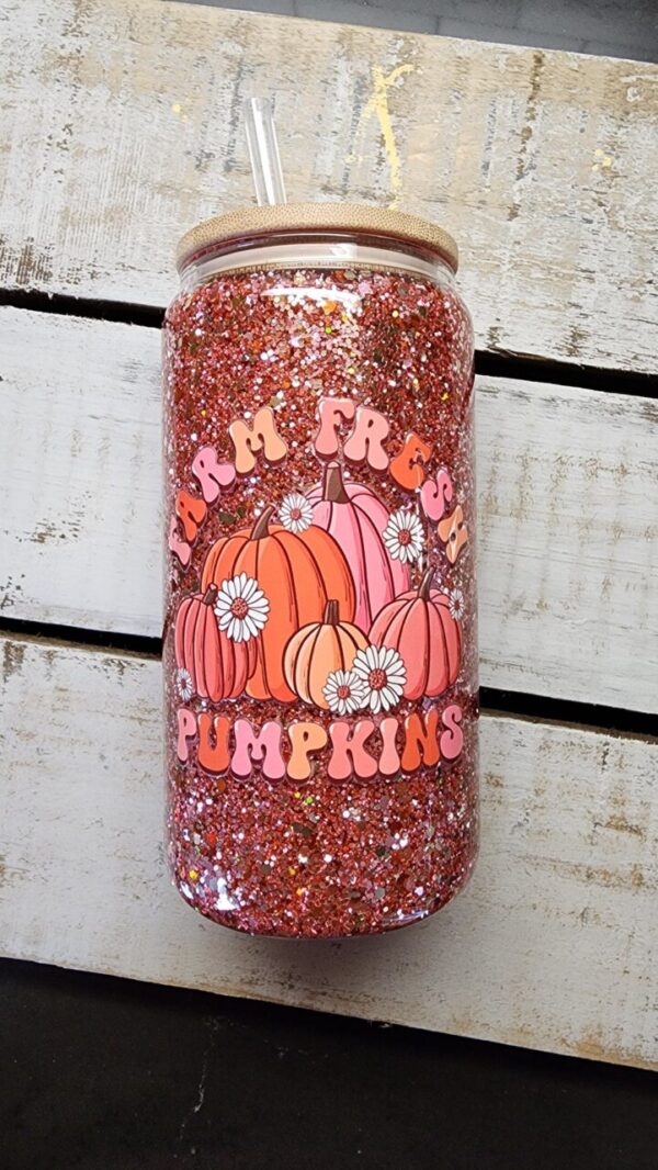 Snow Globe Glass Can – Farm Fresh Pumpkins – Glitter Cup