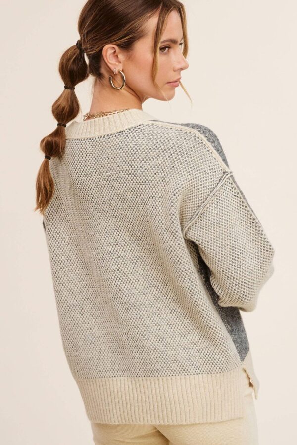 Loose Fit Color Block Textured Round Neck Sweater