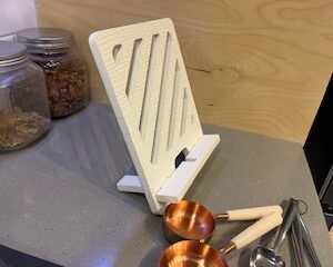 Cookbook/Tablet holder