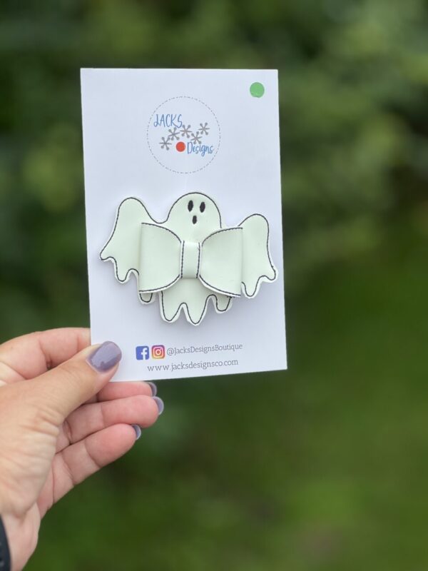 Glow in the dark ghost bow