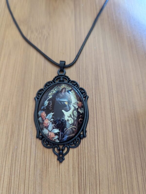 Antique Halloween Cat Pendant Necklace