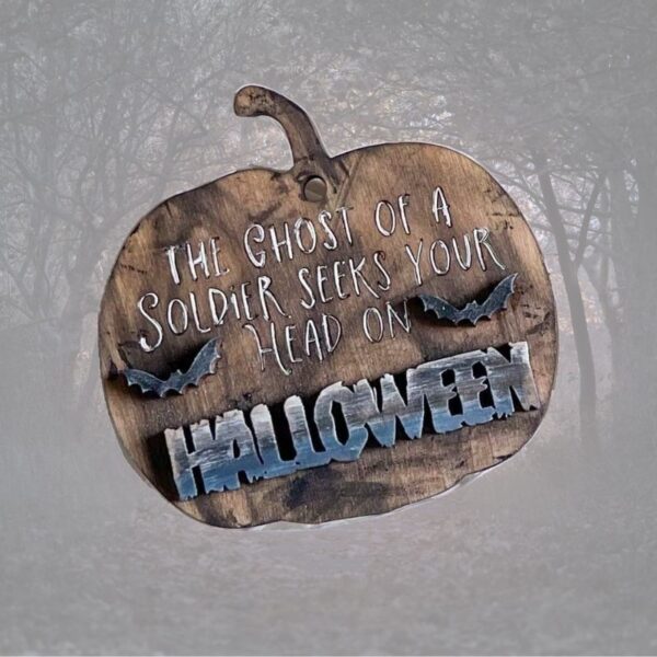 Halloween, Legend of Sleepy Hollow, Headless Horseman, Handmade, wood signs, Tiered Tray, DIY, decorations, do it yourself