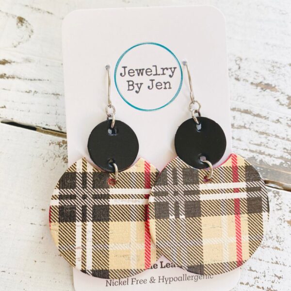 Luna Earrings: Cream/Black/Red Plaid