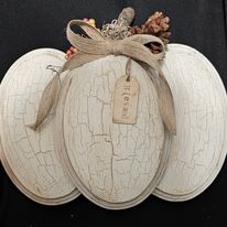 Crackled Oval Plaque Pumpkin