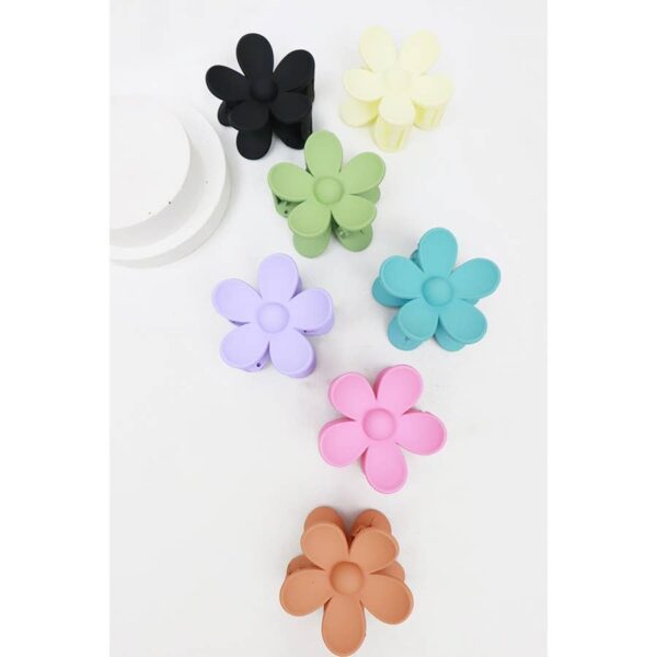 2 pcs Medium Daisy Matte Hair Claw