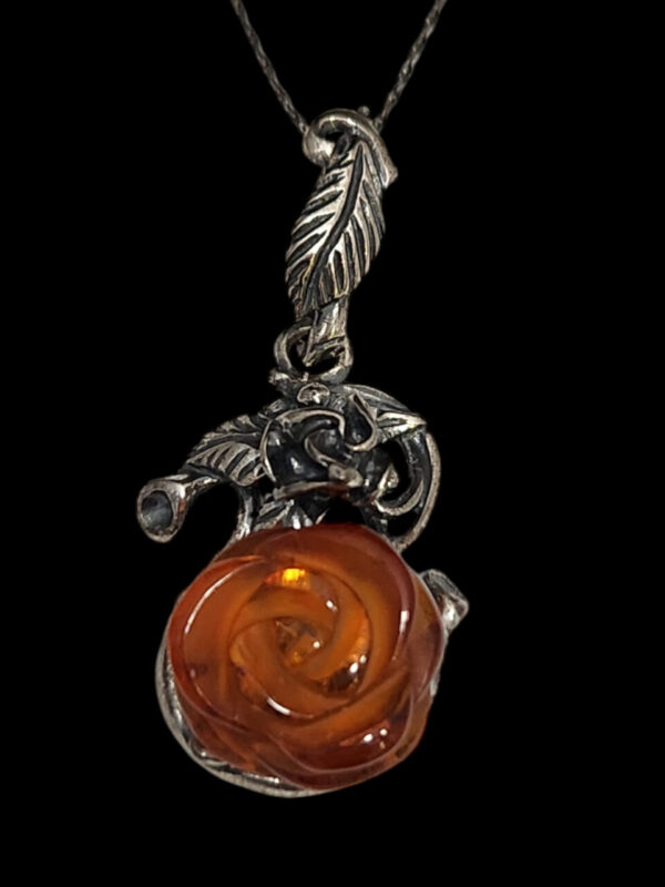 Amber rose necklace in sterling silver