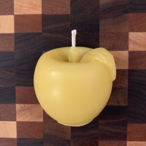 Beeswax Candle – Apple