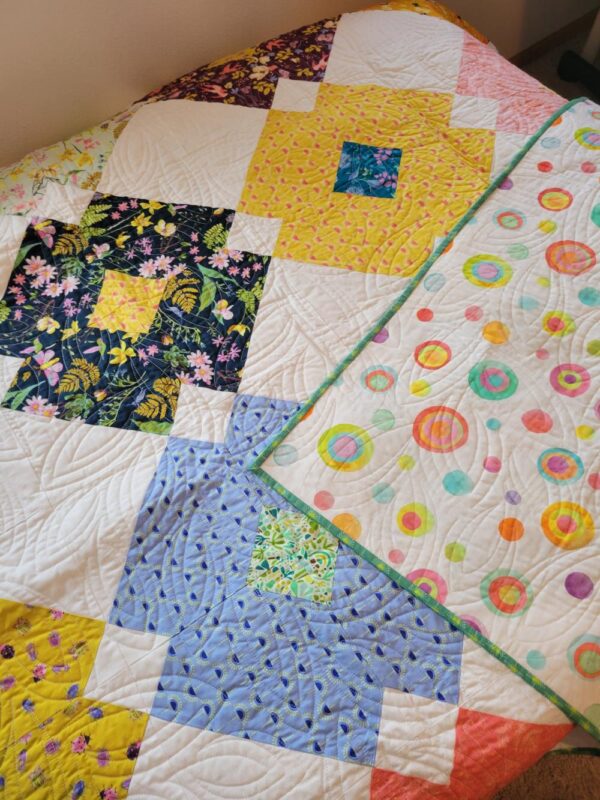 Anew Flower Tile Quilt – Twin Size