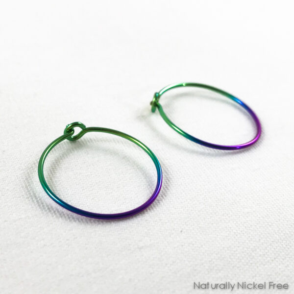 Anodized Niobium Simple Hoop Earrings, Green and Purple, 3/4 inch