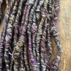 Golden Plum – 20 yards wrapped bulky art yarn coils