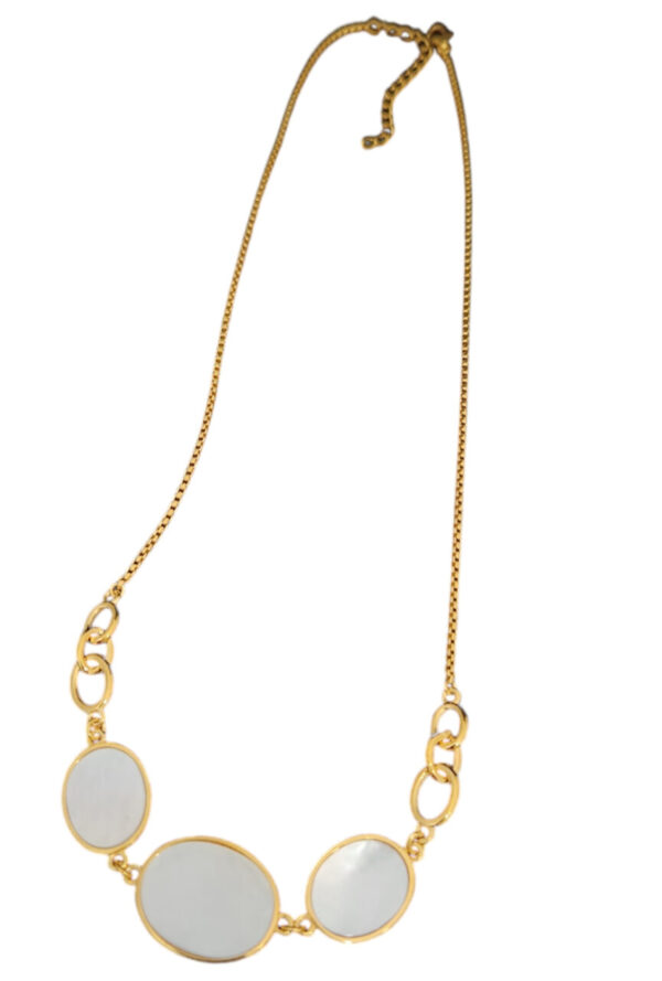 Shell Necklace with mother of pearl and gold-plated sterling silver