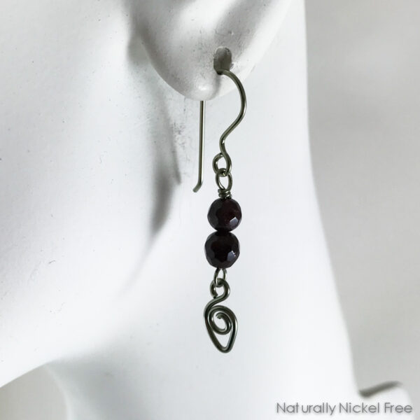 Garnet Niobium Teardrop Earrings