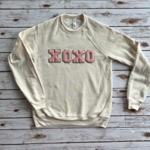 XOXO Patch Bella Crew Neck (Copy)