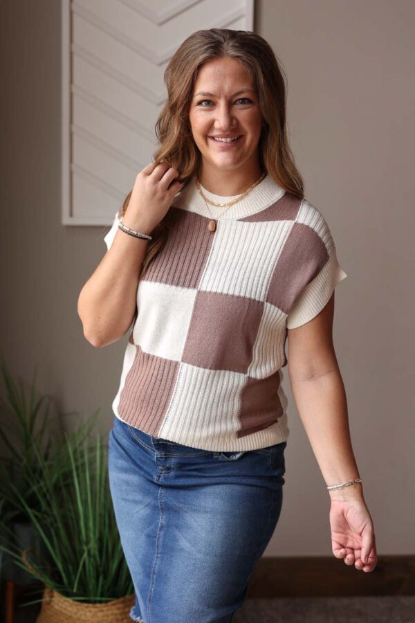 Deep Khaki Checkered Short Sleeve Sweater