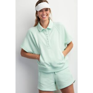 FRENCH TERRY SHORT SLEEVE TOP WITH COLLAR