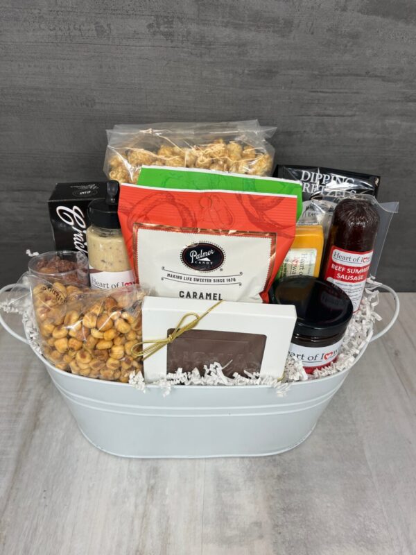 Grand Taste of Iowa Gift Basket