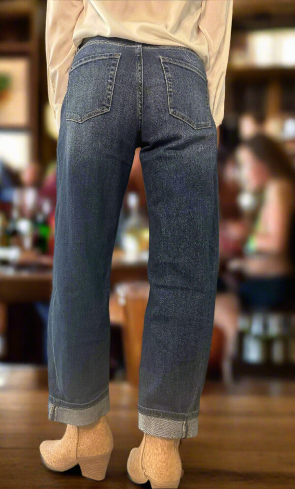 CARRIE HIGH RISE RELAXED TAPERED BARREL JEANS