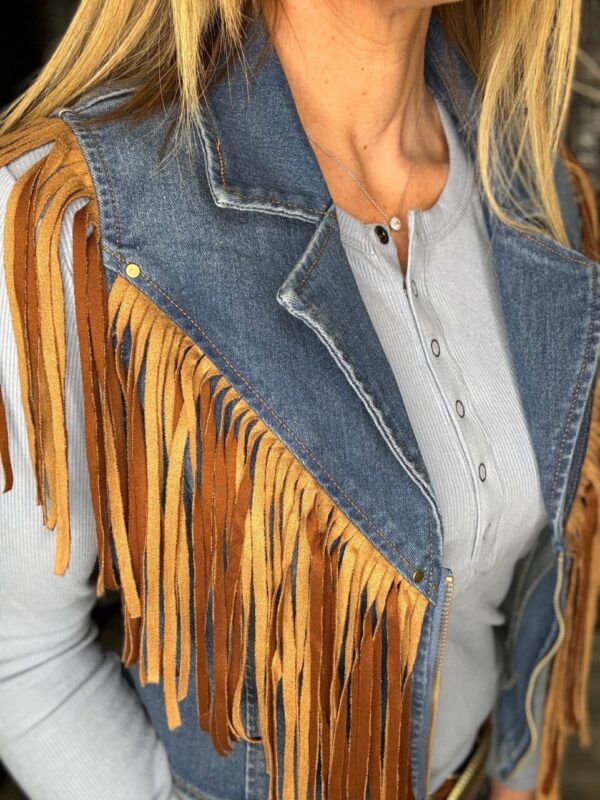 WYNONA WESTERN FRINGE DENIM MOTOR ZIP UP  VEST