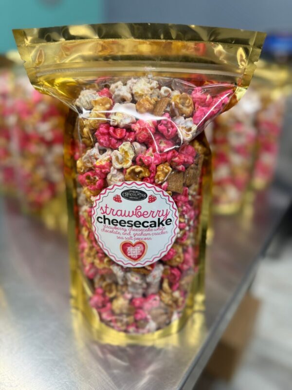 Strawberry Cheesecake Popcorn – Valentine’s