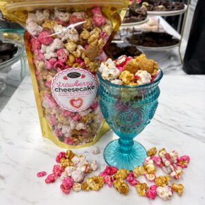 Strawberry Cheesecake Popcorn – Valentine’s