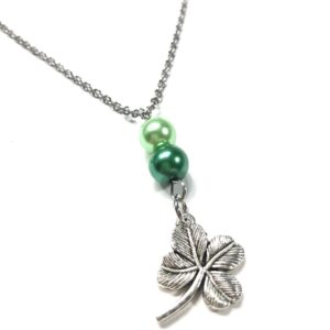 Handmade Green Shamrock Pendant Necklace