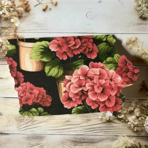 Iowa Shaped Card with geranium flowers single card